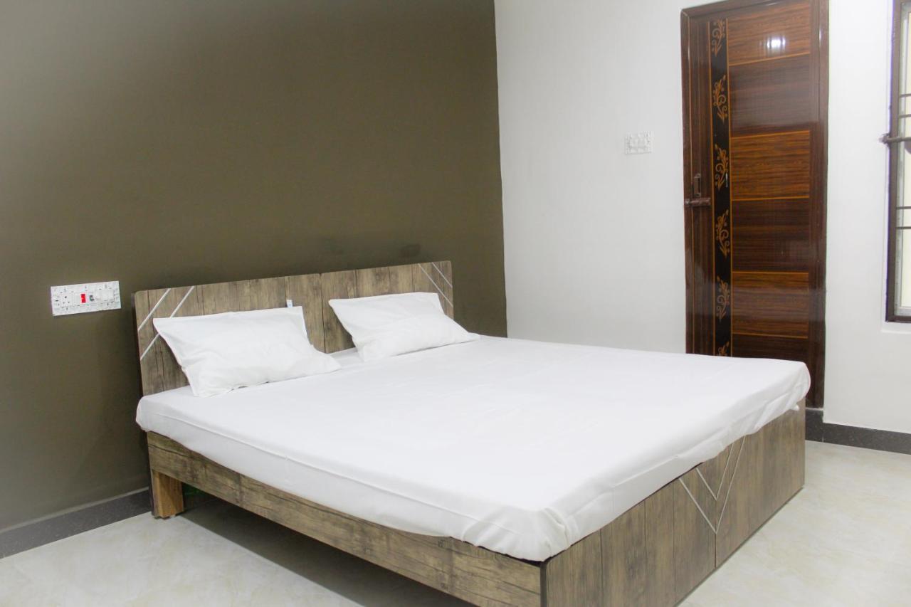San Beach Residency Karaikal Kültér fotó
