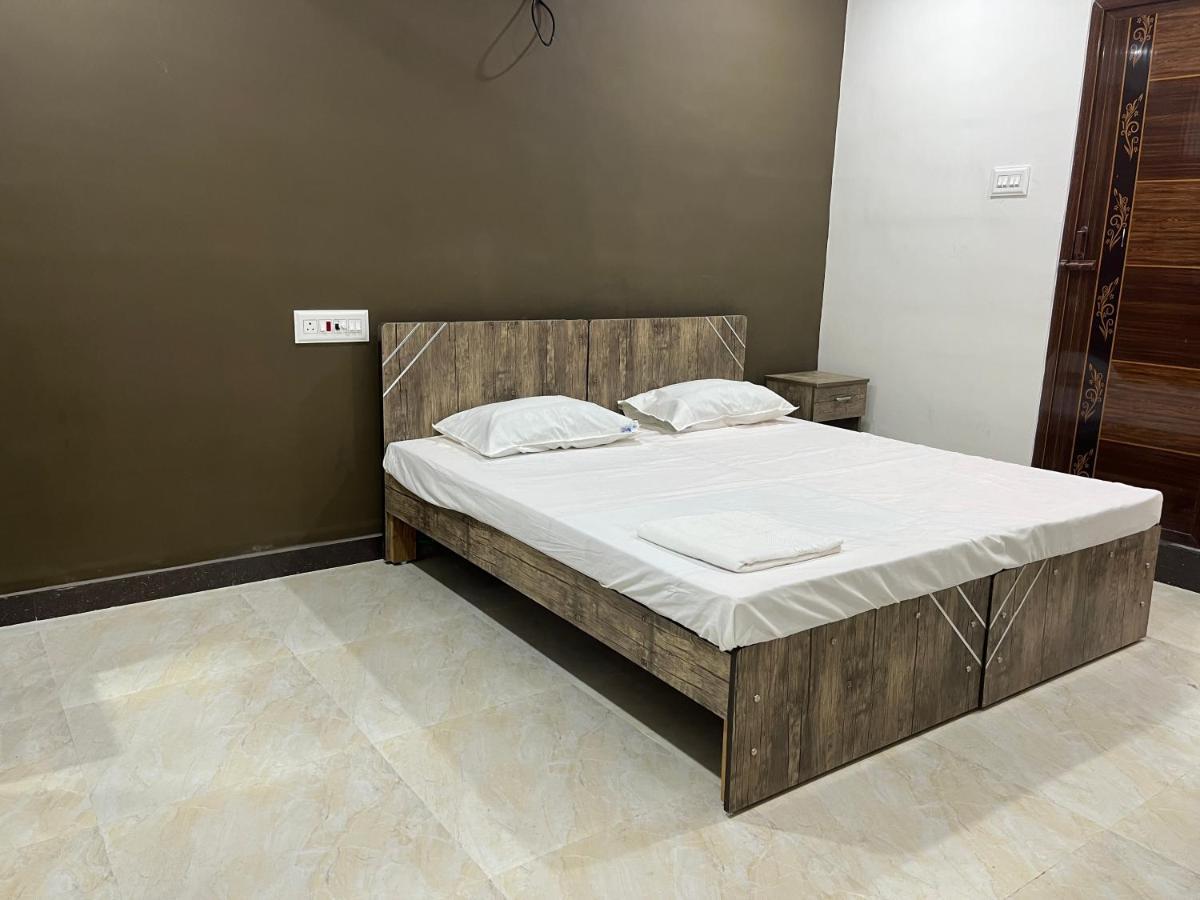 San Beach Residency Karaikal Kültér fotó