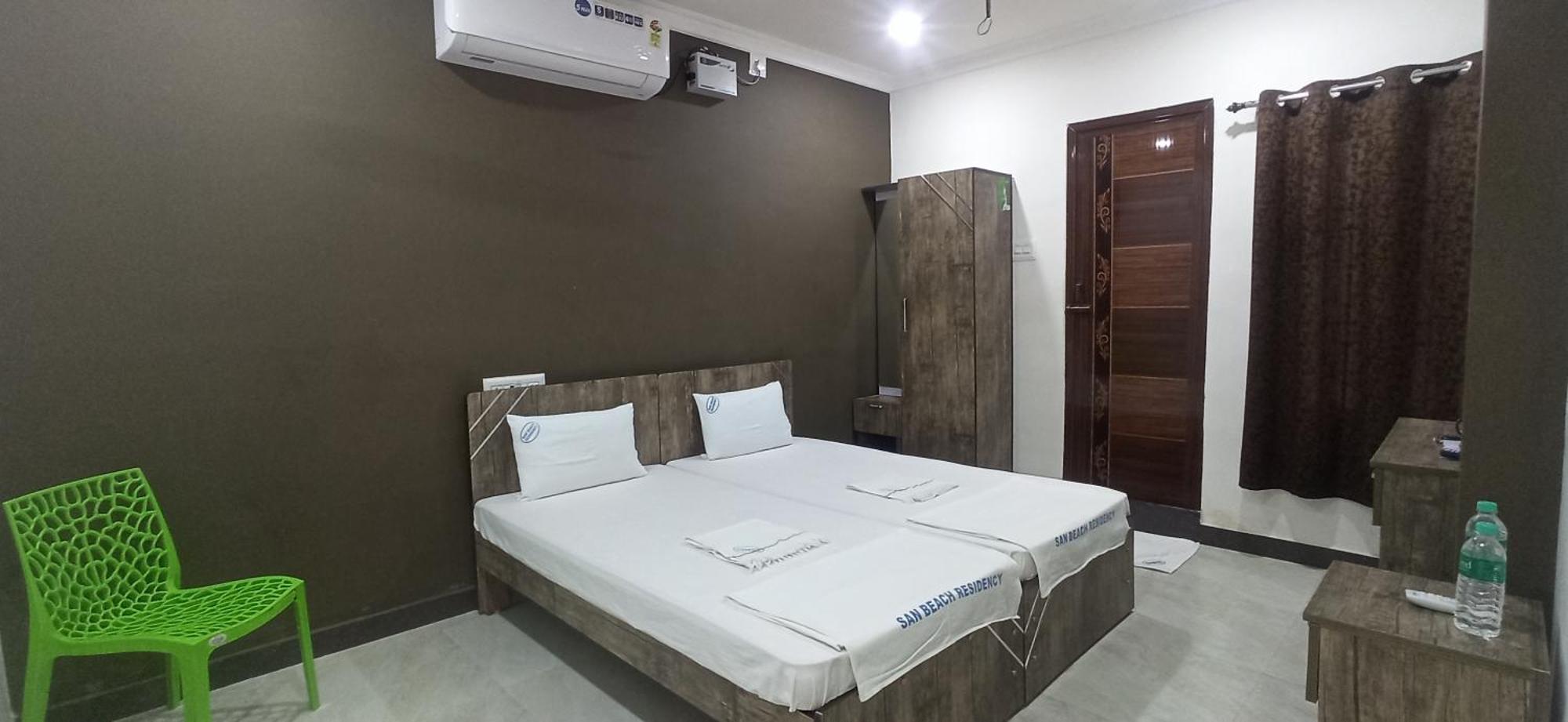 San Beach Residency Karaikal Kültér fotó