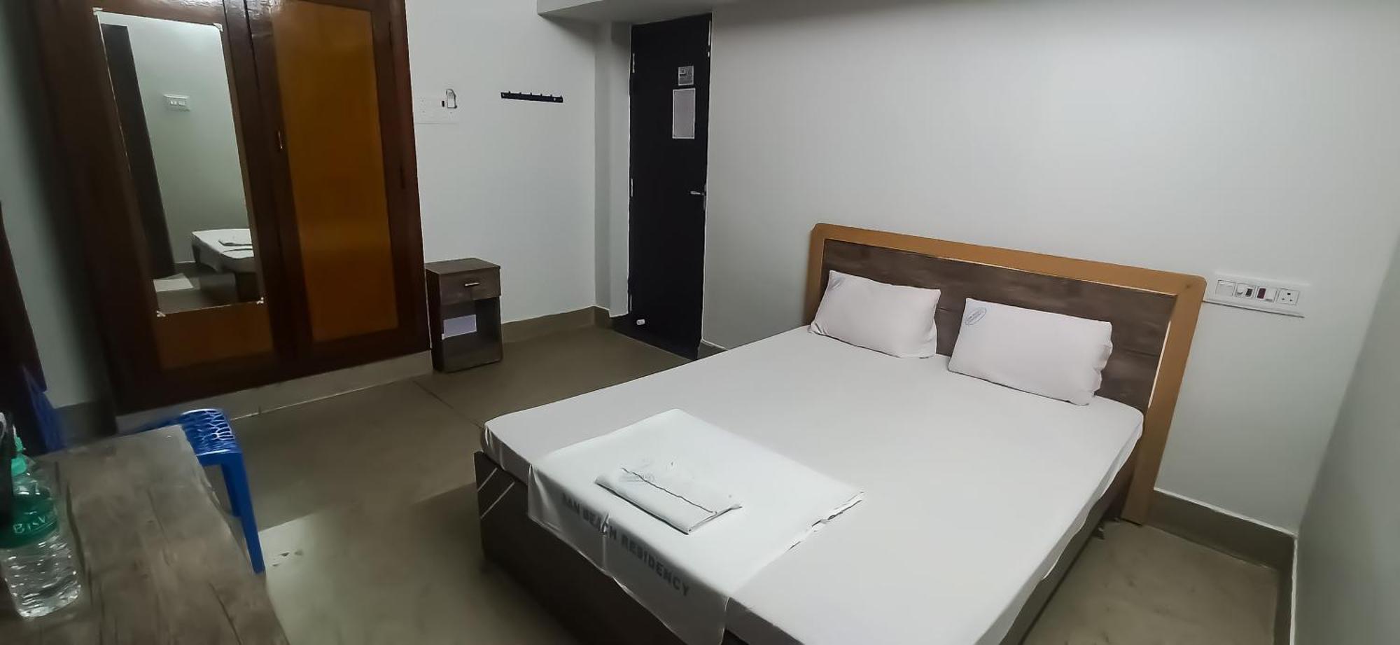 San Beach Residency Karaikal Kültér fotó